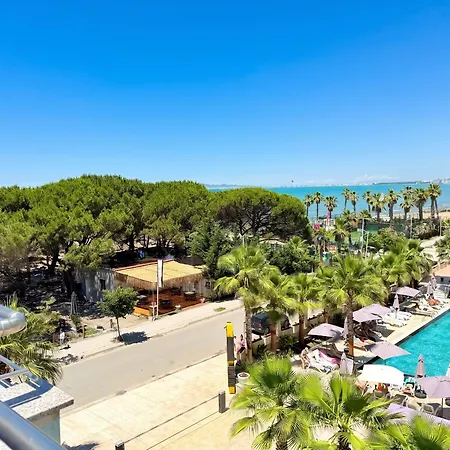 Sea View With Balcony In Durres 109 * 格勒姆